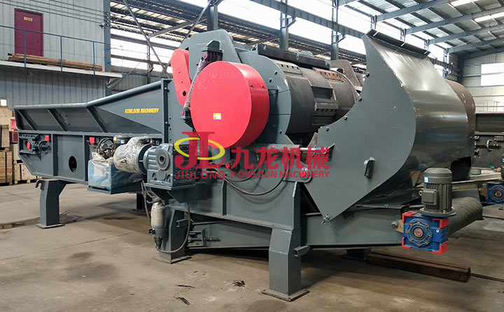 大型樹枝粉碎機(jī)